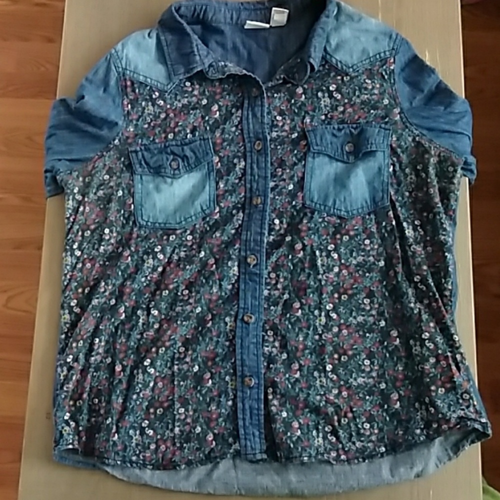 MUDD Jean Button Down